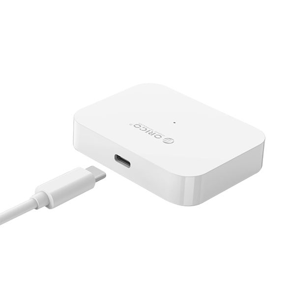 HUB: USB-C 4PORT