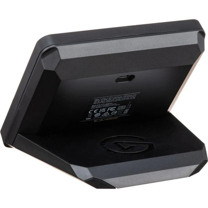 Elgato Stream Deck Plus - 8 x customizable LCD keys; 4 x 360° encoders with push function; LCD Touch Panel.