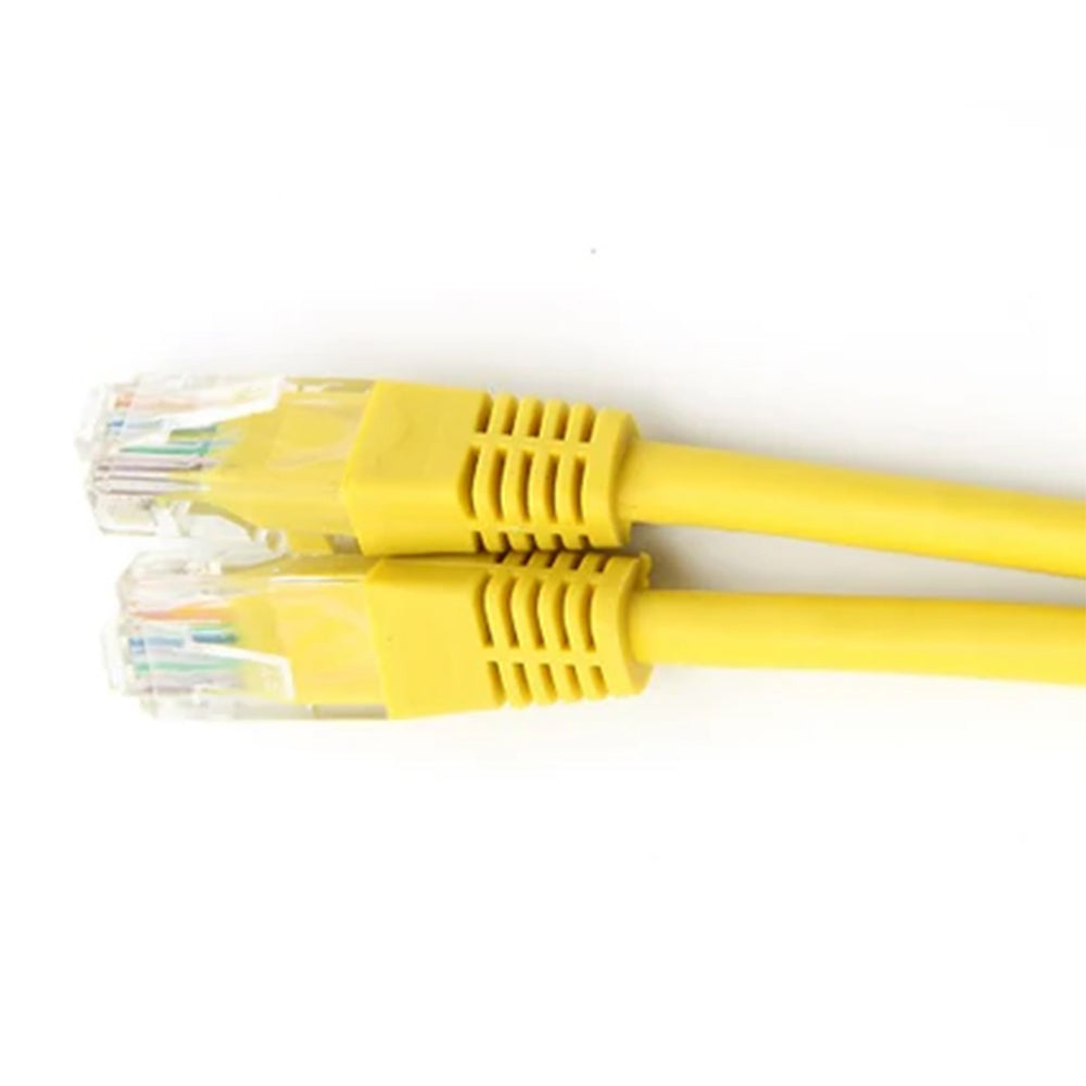 MicroWorld CAT5 Patch Cable 20cm yellow with RJ45 connectors for high-speed Ethernet LAN