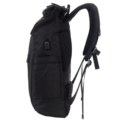 Back view of Canyon RT‑7 showing ventilated back panel and straps