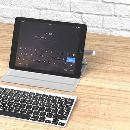 ORICO USB Type-C to USB-A 3.1 ChargeSync On The Go Adapter - Silver