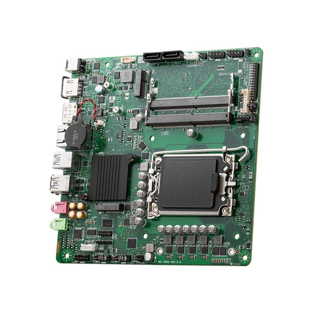 Top-down view showing two DDR4 DIMM slots and the PCIe 4.0 x16 slot.

