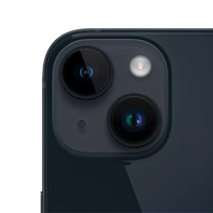 iPhone 14 A15 Bionic chip performance infographic