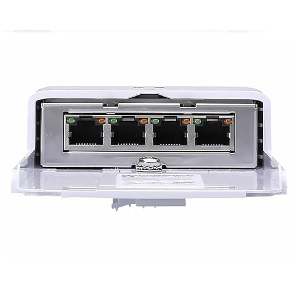 Ubiquiti NanoSwitch used in outdoor wireless network deployment