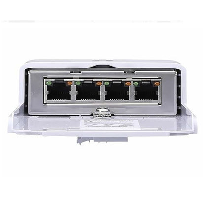 Ubiquiti NanoSwitch used in outdoor wireless network deployment