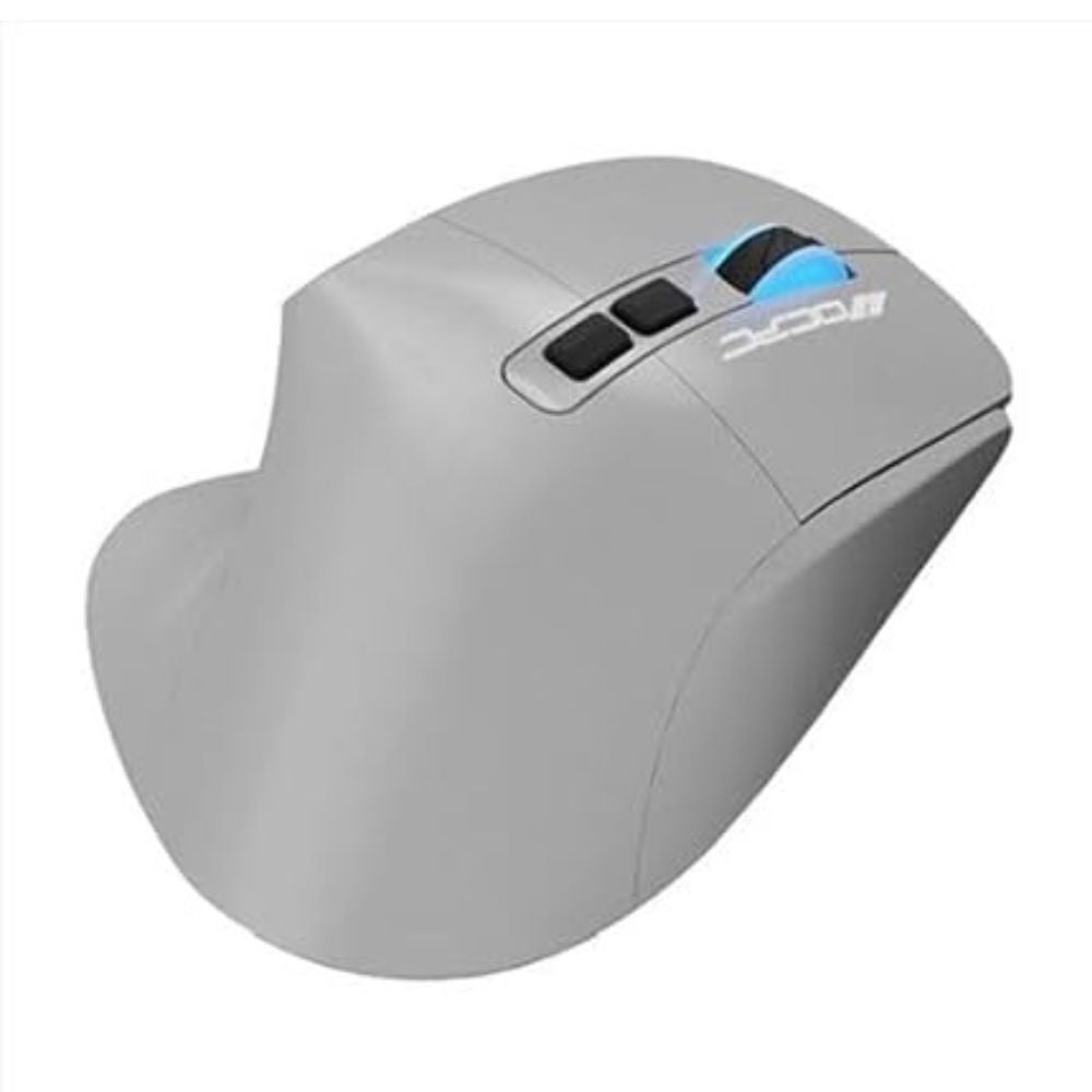 OCPC MR-22 mouse connected wirelessly on gaming setup