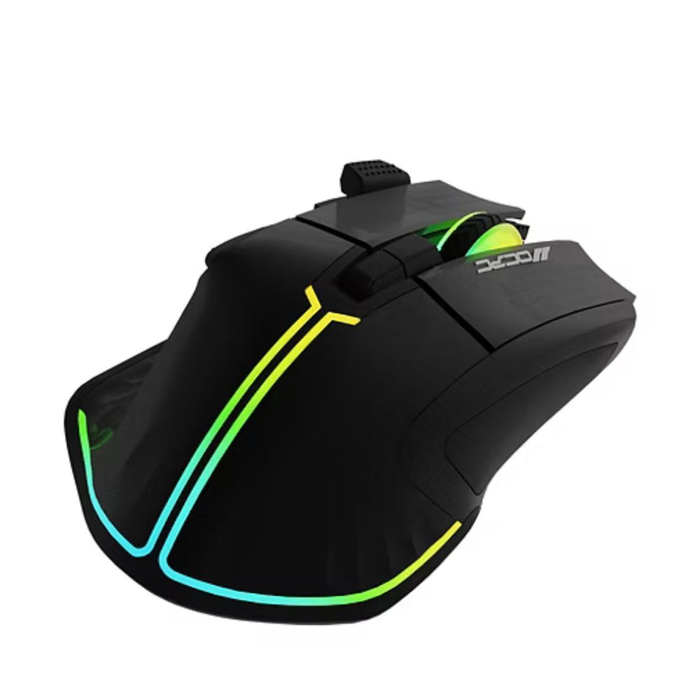 OCPC MR-33 ergonomic mouse in black on a gaming desk